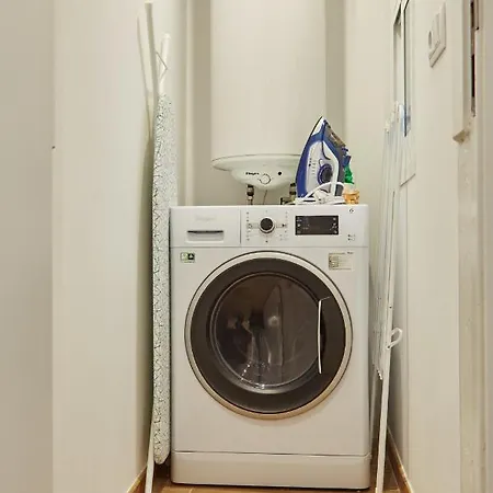 Orfas Apartment *